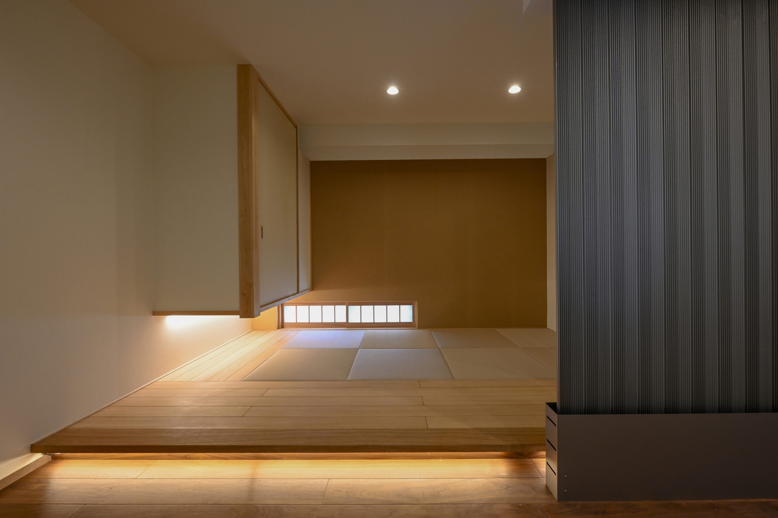 NEW THEAR-3 Naked Partitioned MX6-NP Vogue Brown